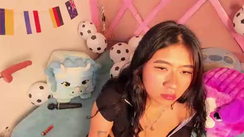 Snapshot of miss_japan_ chatting on 06-13-26, 03:10 Japo online show from 06-13-26, 03:10