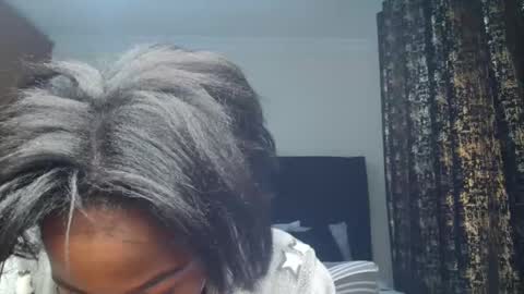 Snapshot of miss_kiarrafit chatting on 01-15-25, 06:40 Miss Kiarrafit online show from 01-15-25, 06:40