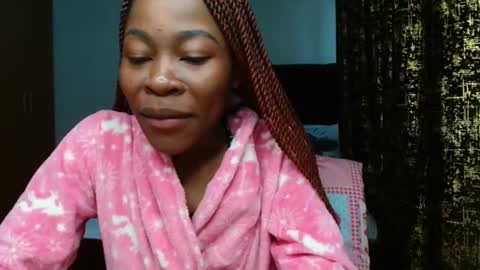 Snapshot of miss_kiarrafit chatting on 02-06-25, 10:15 Miss Kiarrafit online show from 02-06-25, 10:15
