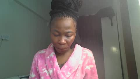 Snapshot of miss_kiarrafit chatting on 11-21-25, 09:41 Miss Kiarrafit online show from 11-21-25, 09:41