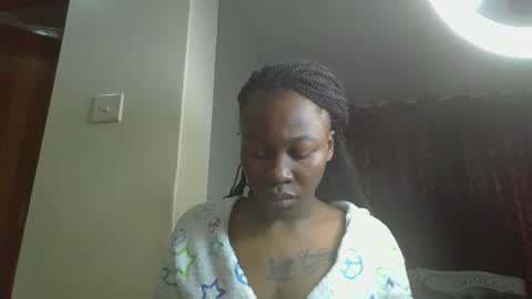 Snapshot of miss_kiarrafit chatting on 11-30-25, 11:14 Miss Kiarrafit online show from 11-30-25, 11:14