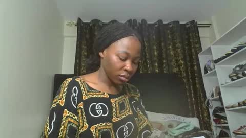 Snapshot of miss_kiarrafit chatting on 12-05-25, 03:52 Miss Kiarrafit online show from 12-05-25, 03:52