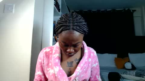 Snapshot of miss_kiarrafit chatting on 06-09-26, 05:41 Miss Kiarrafit online show from 06-09-26, 05:41