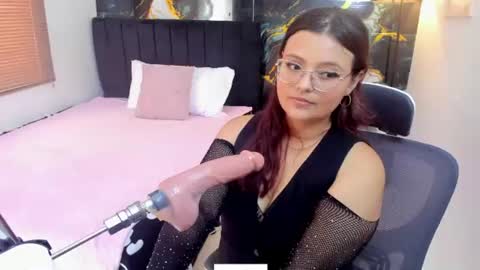 Snapshot of miss_kloee chatting on 07-16-26, 07:31 Kloe online show from 07-16-26, 07:31