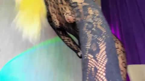 Sonya online show from 10-26-25, 10:43