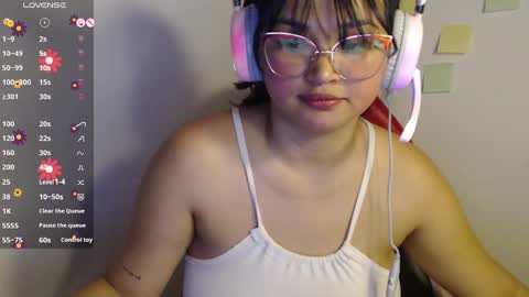 Snapshot of miss_ly_ chatting on 01-25-25, 11:34 ly independent model online show from 01-25-25, 11:34