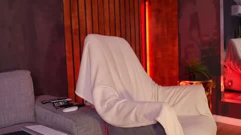 miss_m online show from 05-25-26, 06:58