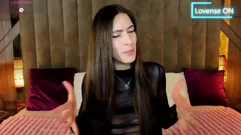   online show from 05-04-26, 06:31