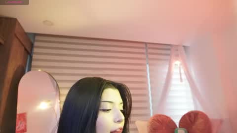 Alejandra online show from 04-01-26, 10:18