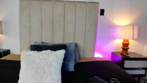 miss_milf_ online show from 07-14-26, 07:41