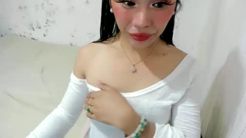 Snapshot of miss_morgan69 chatting on 03-10-25, 06:05 miss_morgan69 online show from 03-10-25, 06:05