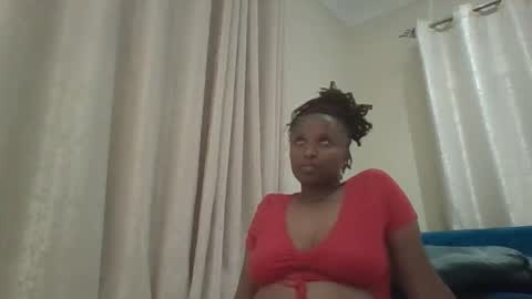 Snapshot of miss_nada chatting on 01-12-26, 06:46 sophia online show from 01-12-26, 06:46