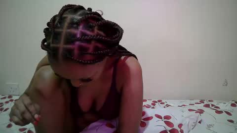 miss_rihanna2 online show from 04-06-26, 03:48