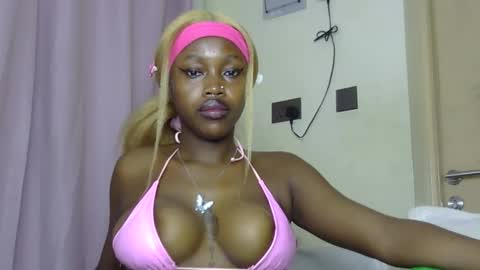 miss_sexyyy online show from 04-14-26, 11:33
