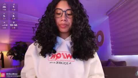 Snapshot of miss_sidney chatting on 07-07-26, 12:53 Amy Olivera online show from 07-07-26, 12:53
