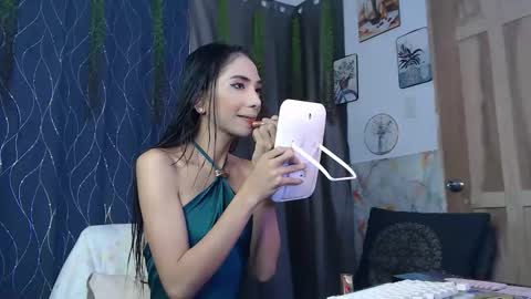 Snapshot of miss_sugar20 chatting on 02-09-26, 11:09 IM SUGAR online show from 02-09-26, 11:09