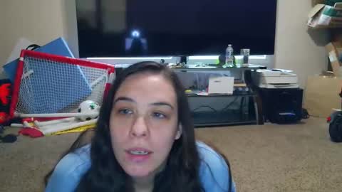 Snapshot of miss_sunshine01 chatting on 06-03-26, 02:33 Bella online show from 06-03-26, 02:33