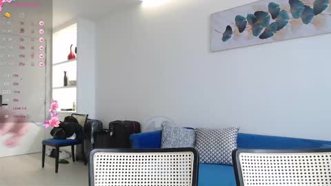 Bella online show from 02-21-25, 03:01