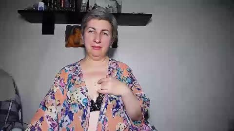 Snapshot of miss_tasha_kom chatting on 09-24-25, 01:47 miss_tasha_kom online show from 09-24-25, 01:47