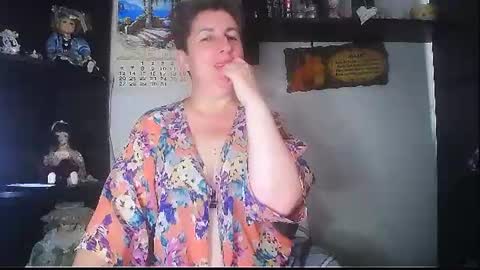 Snapshot of miss_tasha_kom chatting on 07-11-26, 08:06 miss_tasha_kom online show from 07-11-26, 08:06