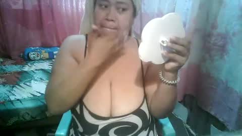 Snapshot of miss_v0lcan0 chatting on 01-19-25, 11:00 miss v0lcan0 online show from 01-19-25, 11:00