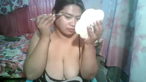 Snapshot of miss_v0lcan0 chatting on 03-08-25, 09:28 miss v0lcan0 online show from 03-08-25, 09:28