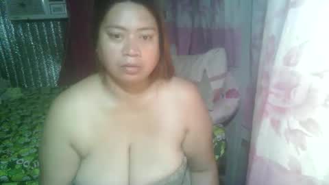 Snapshot of miss_v0lcan0 chatting on 10-12-25, 11:26 miss v0lcan0 online show from 10-12-25, 11:26