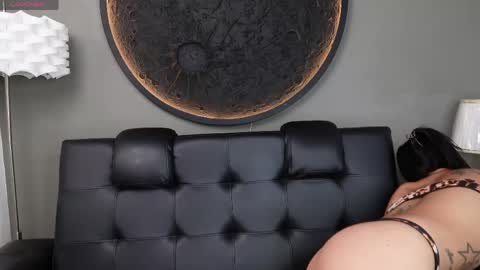 Vaiolette online show from 04-21-26, 11:05