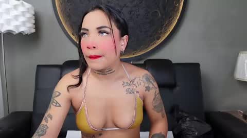 Vaiolette online show from 07-17-26, 11:06