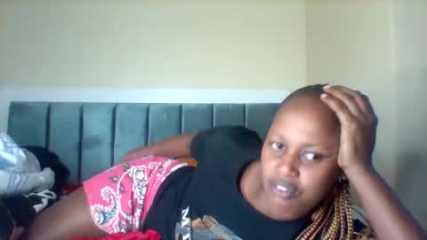 Snapshot of miss_vall chatting on 01-14-26, 06:08 miss_vall online show from 01-14-26, 06:08