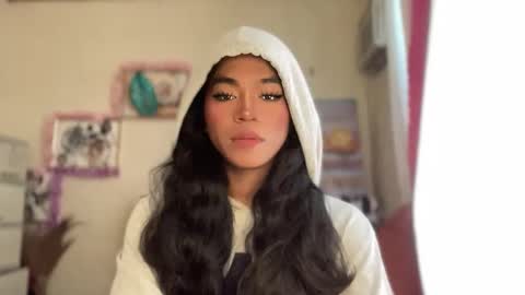 miss_veron_xoxo online show from 12-02-25, 05:57