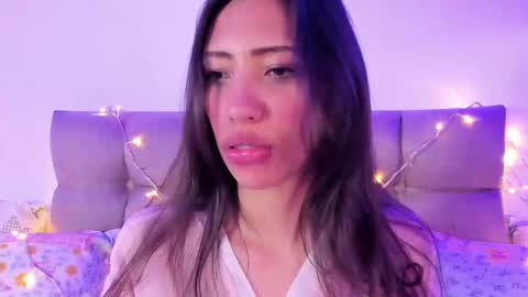 Miss Veronica online show from 02-04-25, 03:26