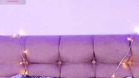 Miss Veronica online show from 02-07-25, 02:37