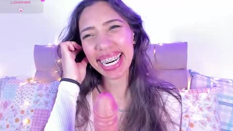 Miss Veronica online show from 02-17-25, 03:42