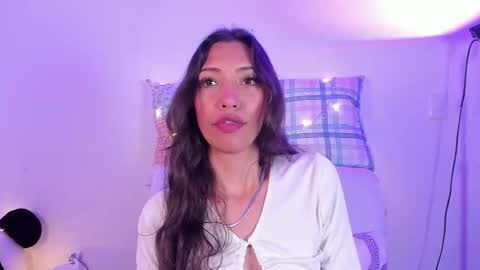 Miss Veronica online show from 02-24-25, 12:37