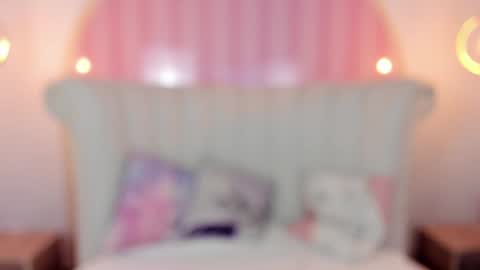 Snapshot of miss_veronicaa chatting on 12-16-24, 02:49 Veronica summer 7AM to 1500 PM hour GMT-5 online show from 12-16-24, 02:49