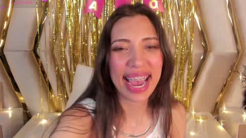 Snapshot of miss_veronicaa chatting on 12-31-24, 08:45 Veronica summer 7AM to 1500 PM hour GMT-5 online show from 12-31-24, 08:45