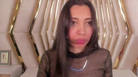Snapshot of miss_veronicaa chatting on 01-07-25, 02:30 Veronica summer 7AM to 1500 PM hour GMT-5 online show from 01-07-25, 02:30