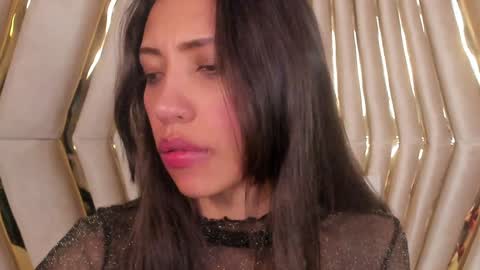 Snapshot of miss_veronicaa chatting on 01-07-25, 05:31 Veronica summer 7AM to 1500 PM hour GMT-5 online show from 01-07-25, 05:31