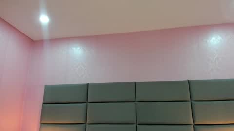 Snapshot of miss_veronicaa chatting on 01-30-25, 11:33 Veronica summer 7AM to 1500 PM hour GMT-5 online show from 01-30-25, 11:33