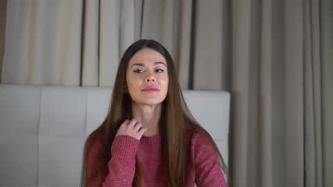 Snapshot of miss_viktoria chatting on 11-14-25, 05:11 Miss Victoria online show from 11-14-25, 05:11