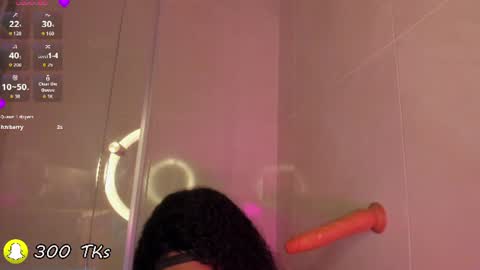 Snapshot of miss_west chatting on 06-18-26, 09:14 Tay Tay Independent Model online show from 06-18-26, 09:14
