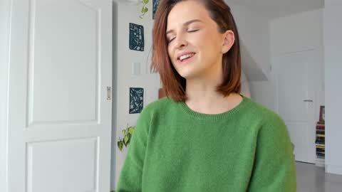 Alexandra Thorn online show from 02-21-26, 10:27