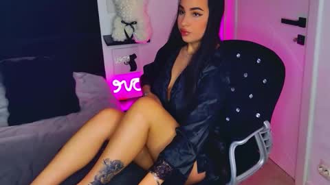 Amelia online show from 03-28-26, 06:51