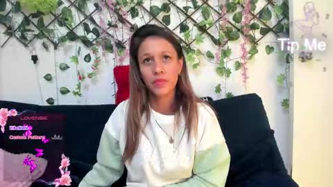 Snapshot of missangel_8 chatting on 12-17-25, 06:08 Missangel 8 online show from 12-17-25, 06:08