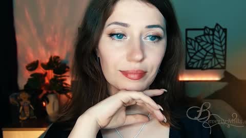 The divine Beverly online show from 01-25-25, 09:57