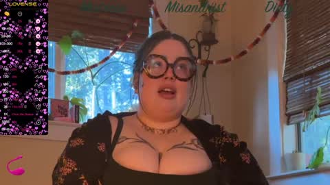 Snapshot of missbika chatting on 01-19-25, 11:53 Miss Bika online show from 01-19-25, 11:53