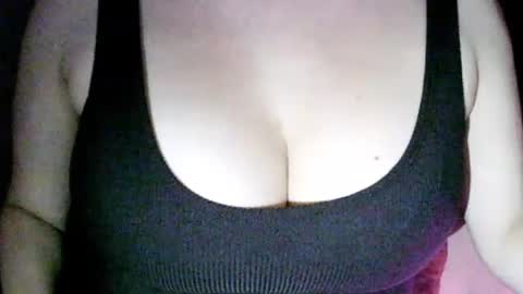 Snapshot of missbiny chatting on 07-08-26, 10:03 Avamlash online show from 07-08-26, 10:03
