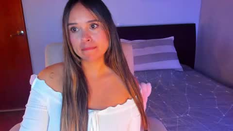valentina andrea online show from 05-23-26, 01:11