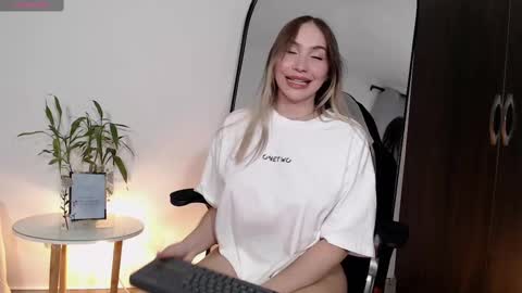 MissBlair online show from 03-01-25, 11:26